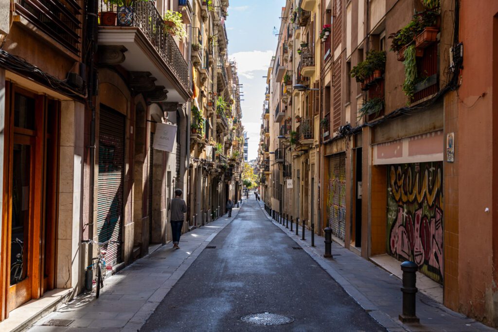 The Best Neighborhoods to Stay In During Your Adventure in Barcelona