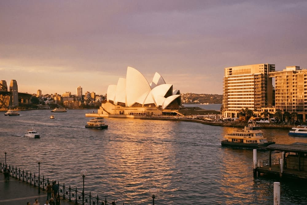 Seven-Day Guide to Sydney: Beaches, Wildlife, and Urban Adventure